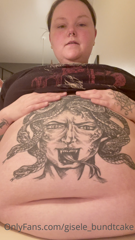 313300691_watch-me-struggle-to-lift-my-belly-onto-the-counter_0.m4v