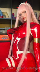 289631368_zero-two-coming-up_1.m4v