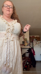 1394862455_video-dump-a-few-of-my-outfits-on-vacation_0.mp4