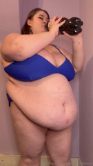 1000746692_drinking-soda-on-a-stuffed-belly_0.mp4