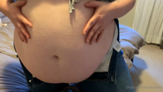 264375827_huge-farts-and-close-up-booty-shots-like-really-close-you_0.m4v