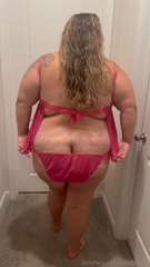 1443335438_i-think-i-need-bigger-lingerie-what-do-you-think_0.mp4