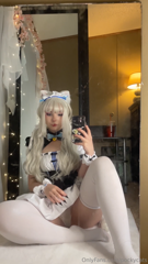 915455453_i-was-very-shy-in-this_0.mp4