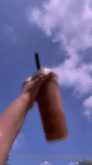 686606694_lounging-in-the-sun-this-morning-be-good-for-me-and-cover_0.mp4