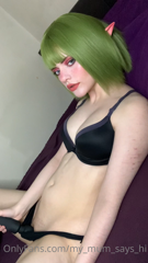 227970022_just-a-green-elf-with-her-vibrator_0.m4v