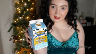 847299712_be-my-christmas-piggy-heavy-cream-stuffing-female-feeder_0.mp4