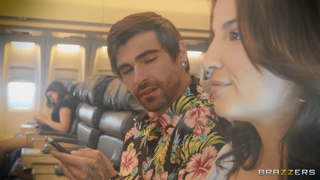Lasirena69 & Hazel Grace.mp4