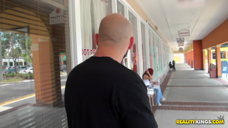 8th Street Latinas - 2012-09-07 - Open Door.mp4