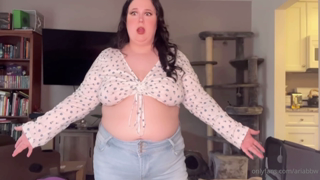 900512600_new-clip-was-just-sent-to-your-inboxes-the-caption-didnt_0.mp4