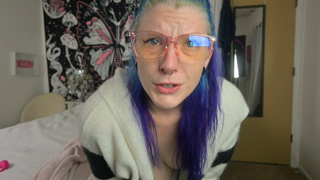 Miss Ellie_jerk-off-quickie.mp4