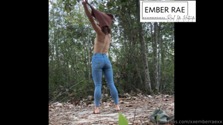 xxemberraexx_-_2023-10-16_Happy_MILF_IN_THE_WILD_MONDAY_I_decided_to_strip_down__amp_get.mp4