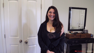 [Bang] 2023-08-03 - Alyx Star, Ryan  Pownall - BTS with Pillowtalk - 2160p.mp4