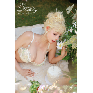 Byoru-BDay-Picnic Date-HD19.JPG