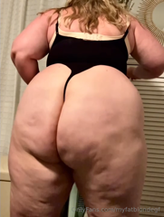 873081147_for-those-of-you-wondering-how-fat-her-ass-has-gotten-eatin_0.m4v