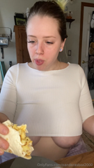 917731761_my-titties-always-slide-out-whenever-im-eating-i-swear-its_0.mp4