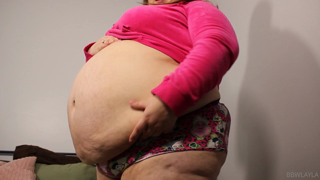 1234741425_full-belly-after-a-huge-carb-loaded-stuffing-and-omg-it-look_0.mp4
