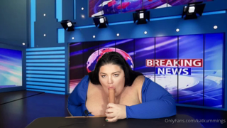 1441269568_horny-news-reporter_0.mp4