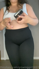 638224574_a-workout-fail-gym-girl-in-denial-eventually-giving-in-to_1.m4v