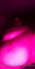 25928869_blowing-up-like-a-balloon-turns-me-on-so-much-the-downside_19.m4v