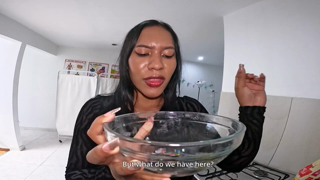 giant-vore-breakfast [5325268].mp4