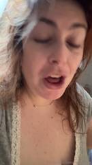 943506597_customs-update-tldr-i-had-an-allergic-reaction-to-the-b_0.mp4