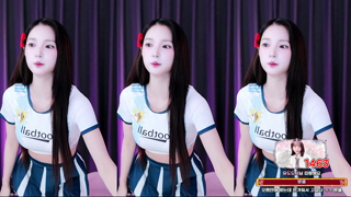 [Dance Cut] yunhee1222 - 2026-02-04 03h02m32s.mp4