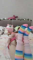 712039041_i-m-kinda-struggling-out-here-huh_0.mp4