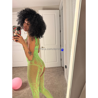 daniliaa_Cutie_in_greennn💚_4253922805.jpeg