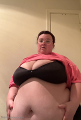 1430256668_a-little-something-to-make-sure-im-on-your-mind_0.mp4