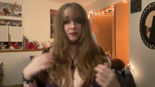 LOFI Quality Outfit Scratching.mov