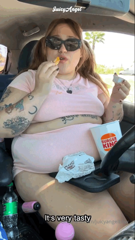 1485760972_car-stuffing-public-parking-2-19-minutes-i-m-addicte_0.mp4