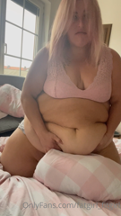 453225920_need-some-belly-rubs_0.m4v