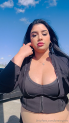 1521354202_sooo-fat-i-cant-fit-anything_0.mp4