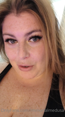 337150730_hi-guys-i-m-in-vegas-and-i-m-extremely-tired-just-getting_0.m4v
