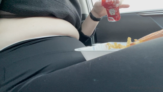 257618816_have-dinner-with-me-i-think-i-look-good-enough-to-eat_1.m4v