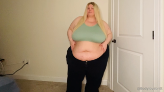 1674666826_the-waist-of-my-jeans-is-how-many-inches-hehe-also-snappe_0.mp4