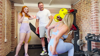 690591570_gym-slut-gets-fucked-by-married-couple-filthy-threesome-wit_0.mp4