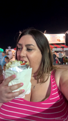 1233317795_photos-and-clips-from-the-fair-and-after_3.mp4