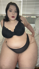 975898217_jiggle-jiggle_0.mp4
