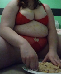 175004232_some-more-pictures-from-my-stuffing-yesterday-plus-swipe_3.m4v
