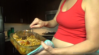 1775276215_becky-lesabre-weight-gain-vlog-a-full-day-of-eating-embra_0.mp4