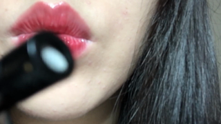 2025-09-22 Short Mouth Sounds Video.mp4