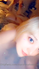 87251647_hows-my-night-going-oh-just-being-naked-and-rolling-aroun_0.mp4
