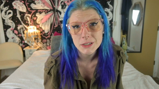 Miss Ellie_Breakfast-in-Bed.mp4