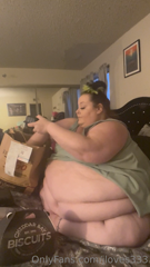 475408424_omg-my-belly-is-so-full-im-in-a-food-como-hahahah-red-lobst_0.m4v