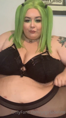 30054066_peak-big-bouncy-cuteness_0.m4v