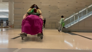283956800_fatty-shenanigans-with-averyssbbw-avery-and-i-went-to-a-t_0.m4v