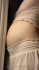399058183_just-bouncing-off-the-doorframe-my-balloon-of-a-belly-bulgi_1.m4v