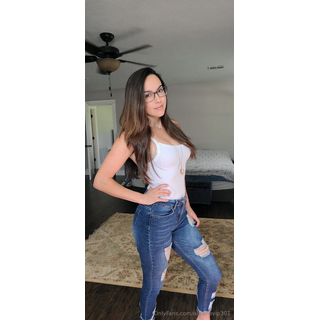 597x1280_f8257812598e2a5697911837a8027806.jpeg
