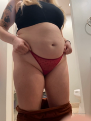 263436255_some-cute-little-belly-bounces-ive-been-growing-sooooo-mu_1.mp4